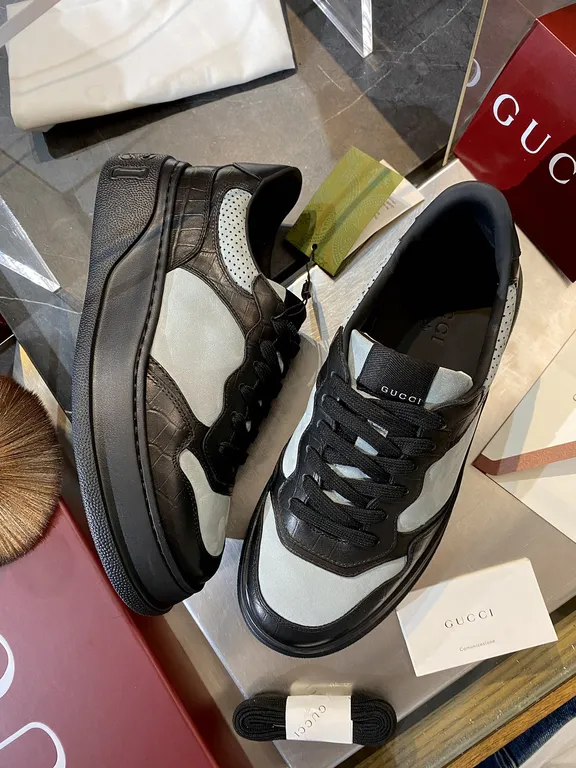 Gucci Shoe 